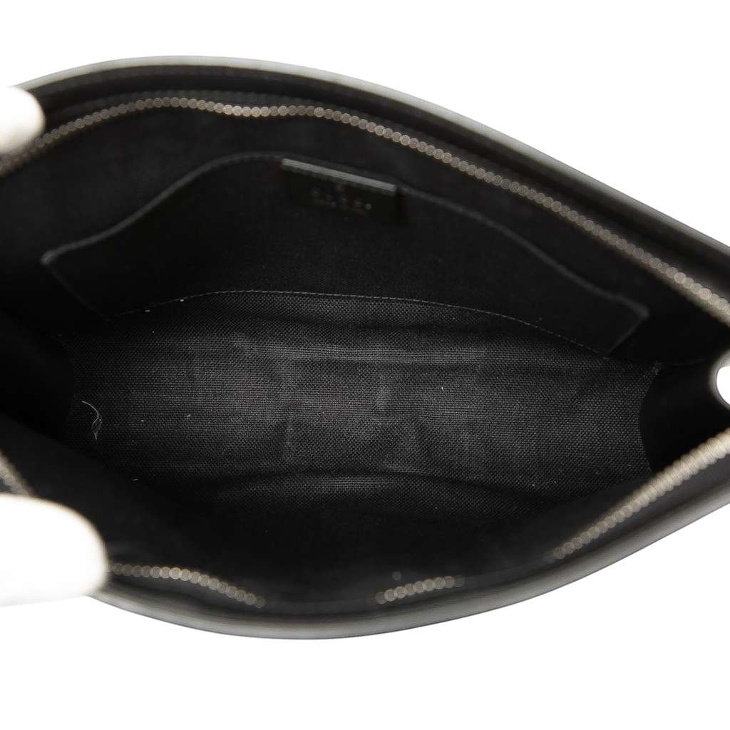 Gucci GG Supreme Web Clutch Black Canvas Good condition - Model View