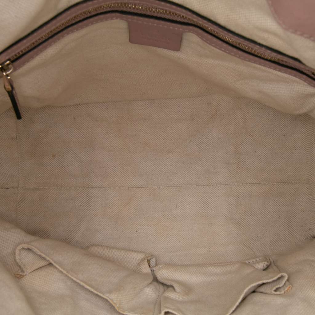 Gucci Medium Guccissima Bree Fold Over Tote Pink Leather Good condition - Model View