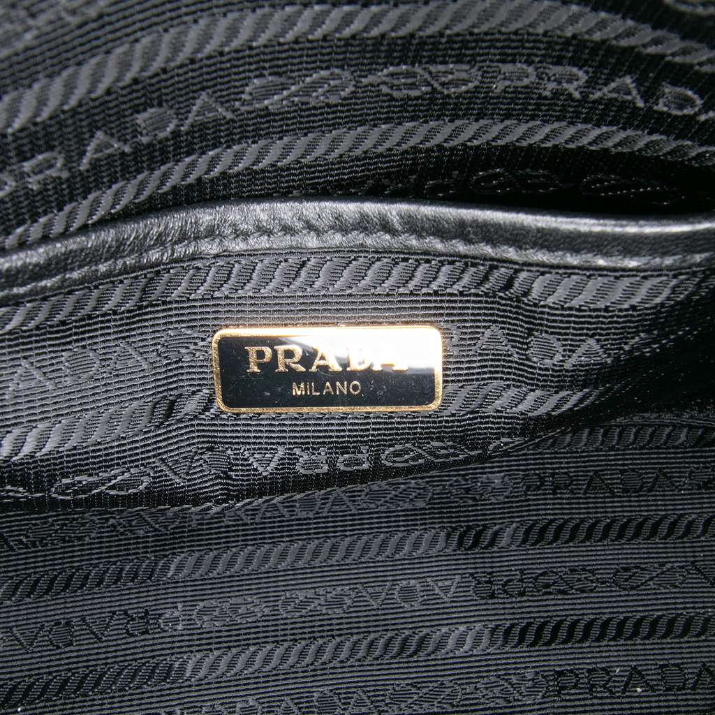 Prada Nappa Gaufre Camera Bag Black Leather Good condition - Box View