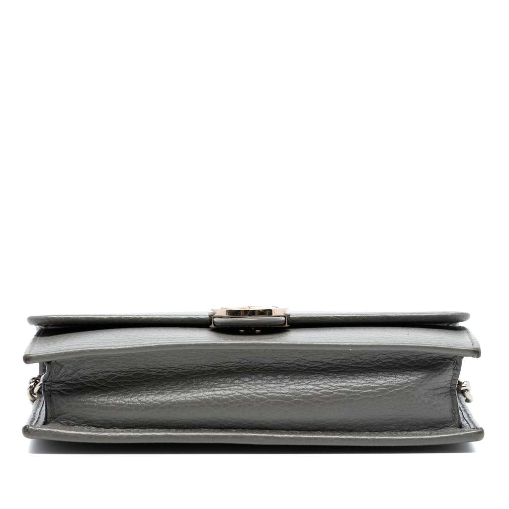 Gucci Interlocking G Dollar Calfskin Wallet on Chain Grey Leather Good condition - Inside View