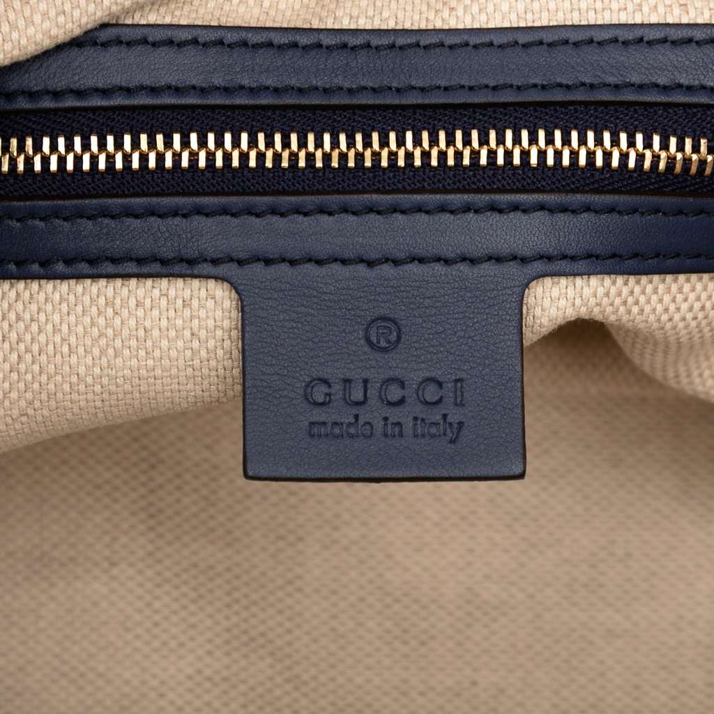 Gucci Patent Soho Chain Zip Shoulder Bag Blue Leather Good condition - Box View