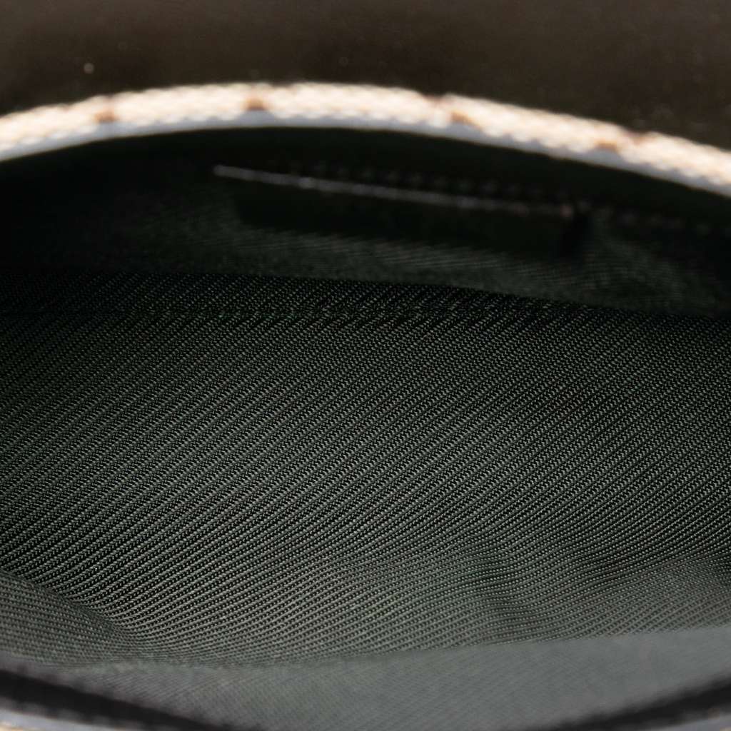 Gucci GG Canvas Jackie Belt Bag Brown Canvas Good condition - Model View