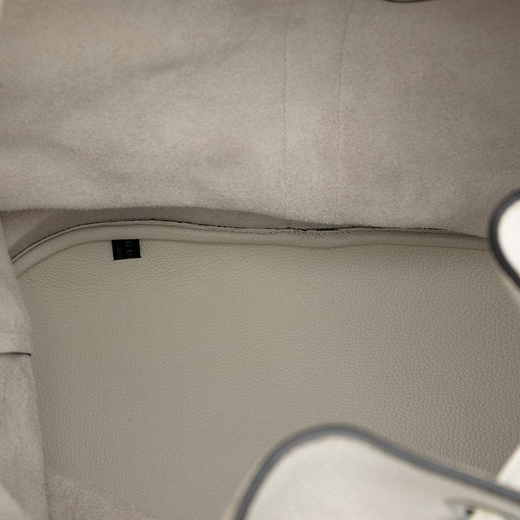 Gucci Leather Bamboo Drawstring Backpack White Leather Good condition - Model View