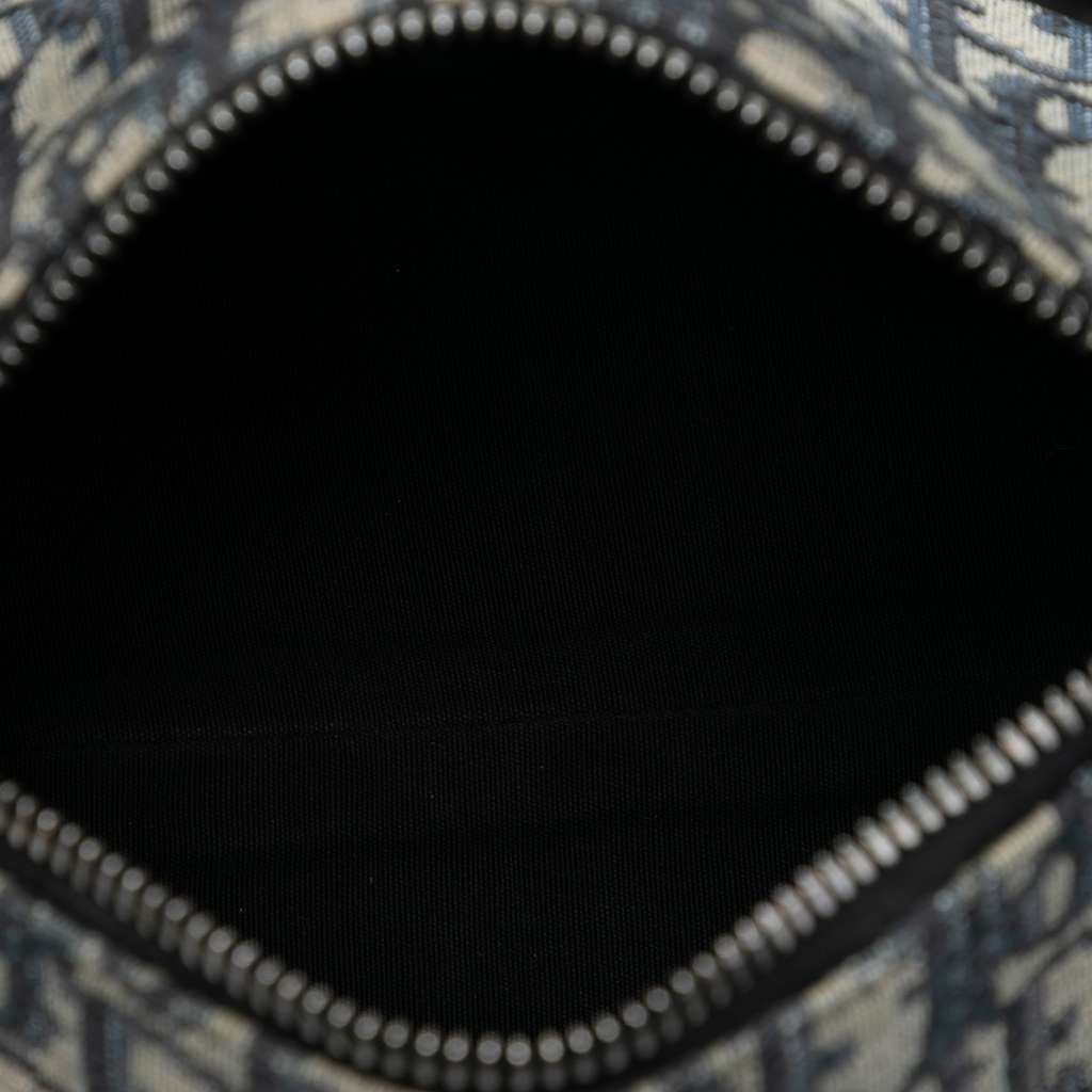 Dior Mini Oblique Canvas Roller Messenger Bag Blue Canvas Good condition - Model View