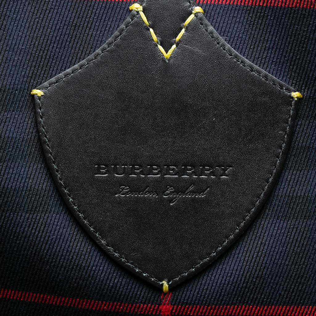 Burberry House Check Canvas The Giant Reversible Tote Green Canvas Good condition - Box View