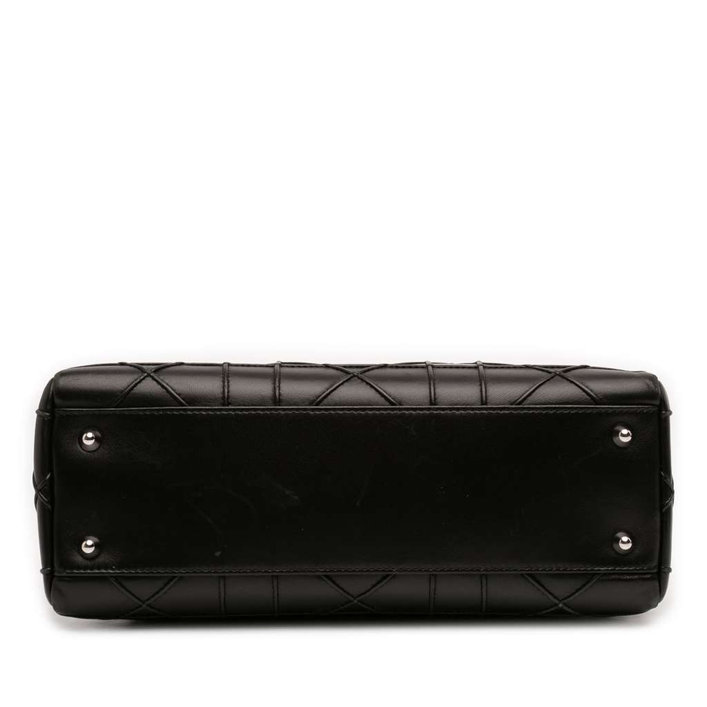 Dior Small Lambskin Macrocannage Lady Dior Soft Zipped Shopping Tote Black Leather Good condition - Inside View