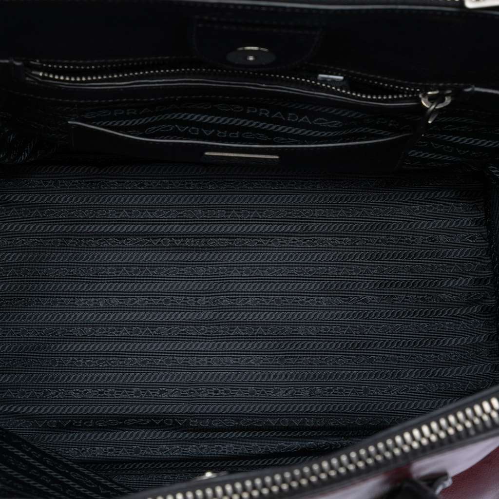 Prada Bicolor Glace Calf Twin Pocket Double Handle Satchel Red Leather Good condition - Model View