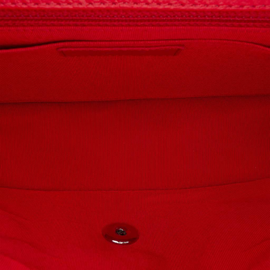 Chanel Medium Chevron Caviar Data Center Envelope Flap Red Leather Good condition - Model View