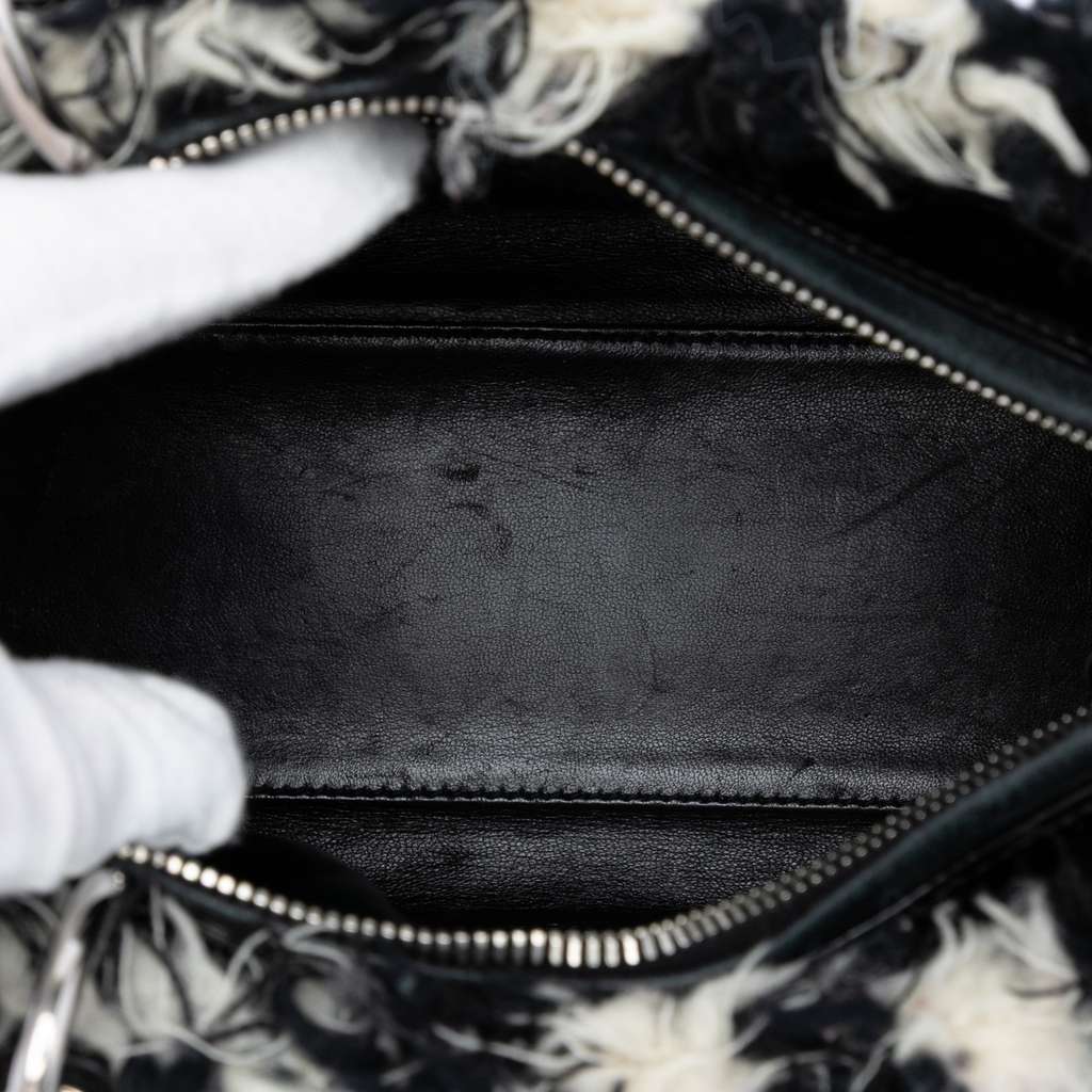Dior Medium Tweed Cannage Fringe Lady Dior Black Tweed Good condition - Model View