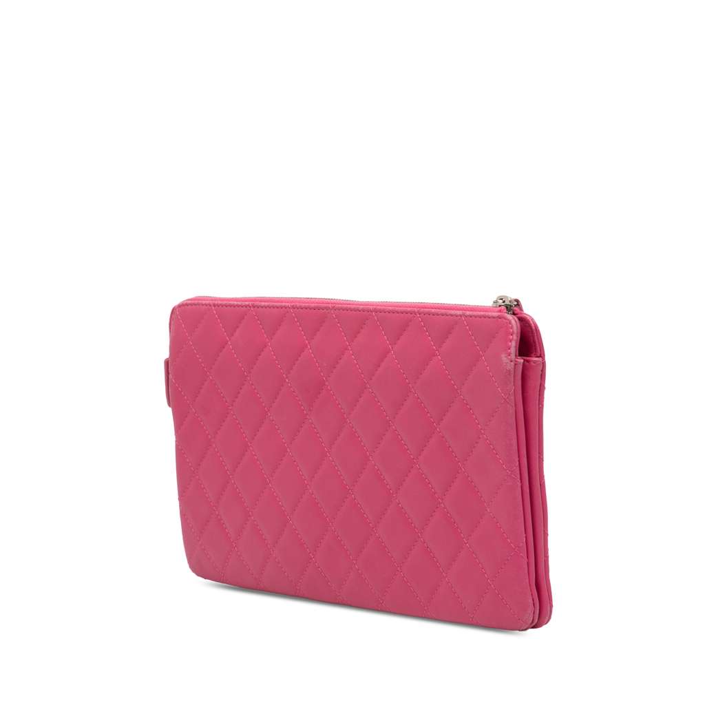 Chanel Quilted Caviar CC Enamel Double Zip Clutch Pink Leather Good condition - Back View