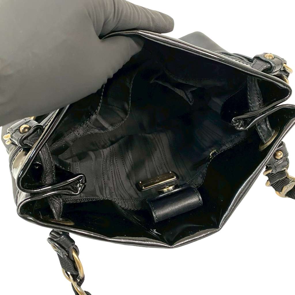 Salvatore Ferragamo Leather Vara Bow Shoulder Bag Black Leather Good condition - Box View