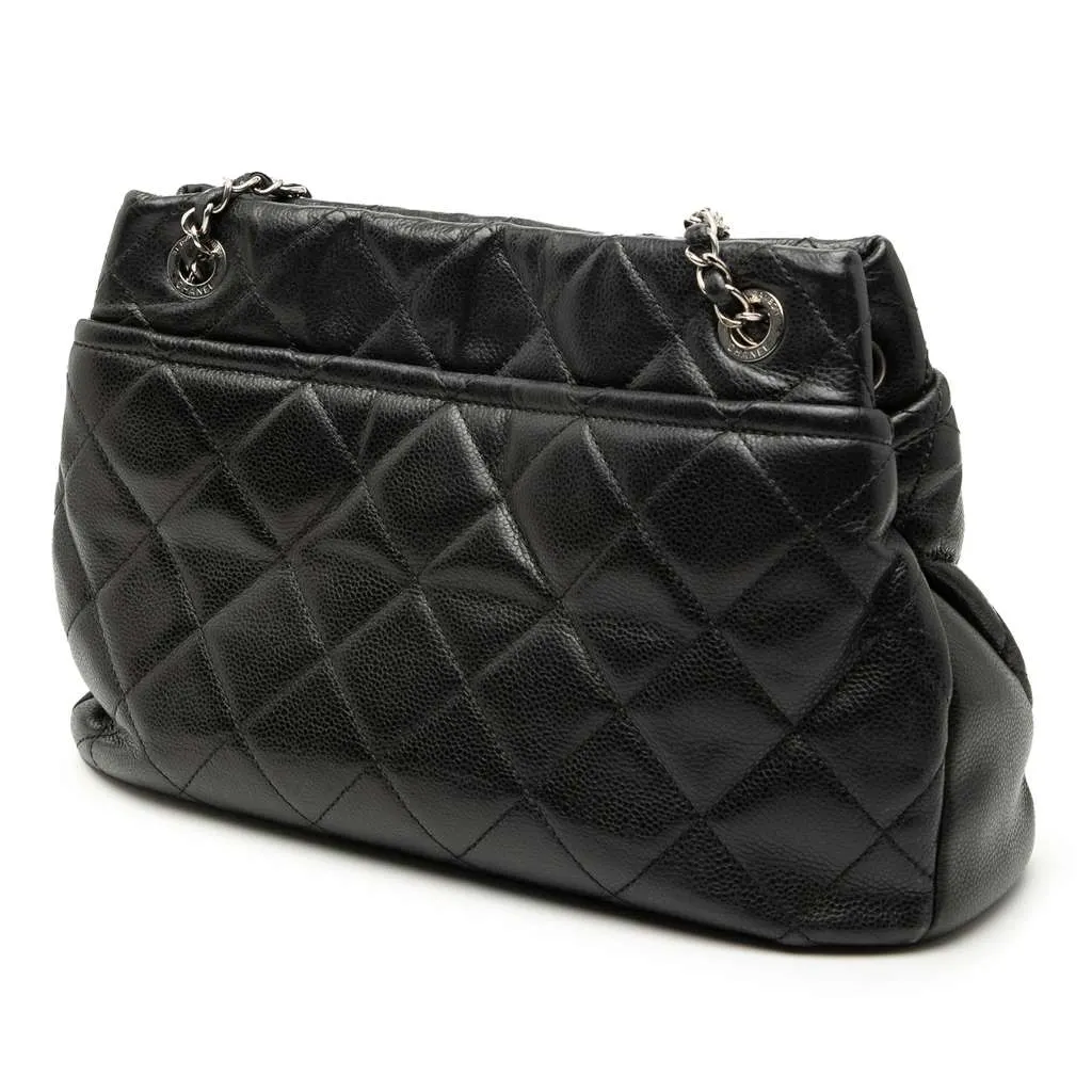 Chanel Quilted Caviar Soft Shopper Tote Black Leather Very good - Back View