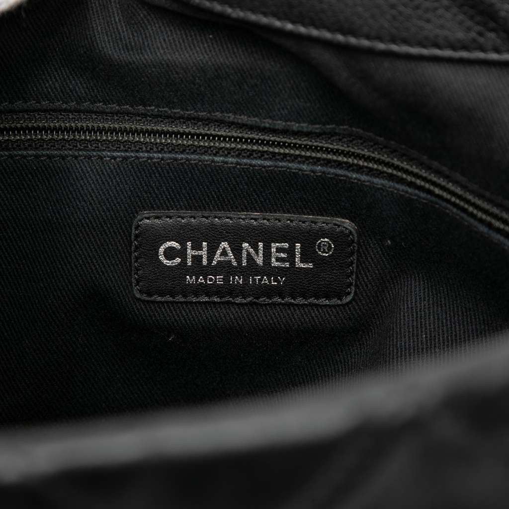 Chanel Quilted Caviar Soft Shopper Tote Black Leather Good condition - Box View