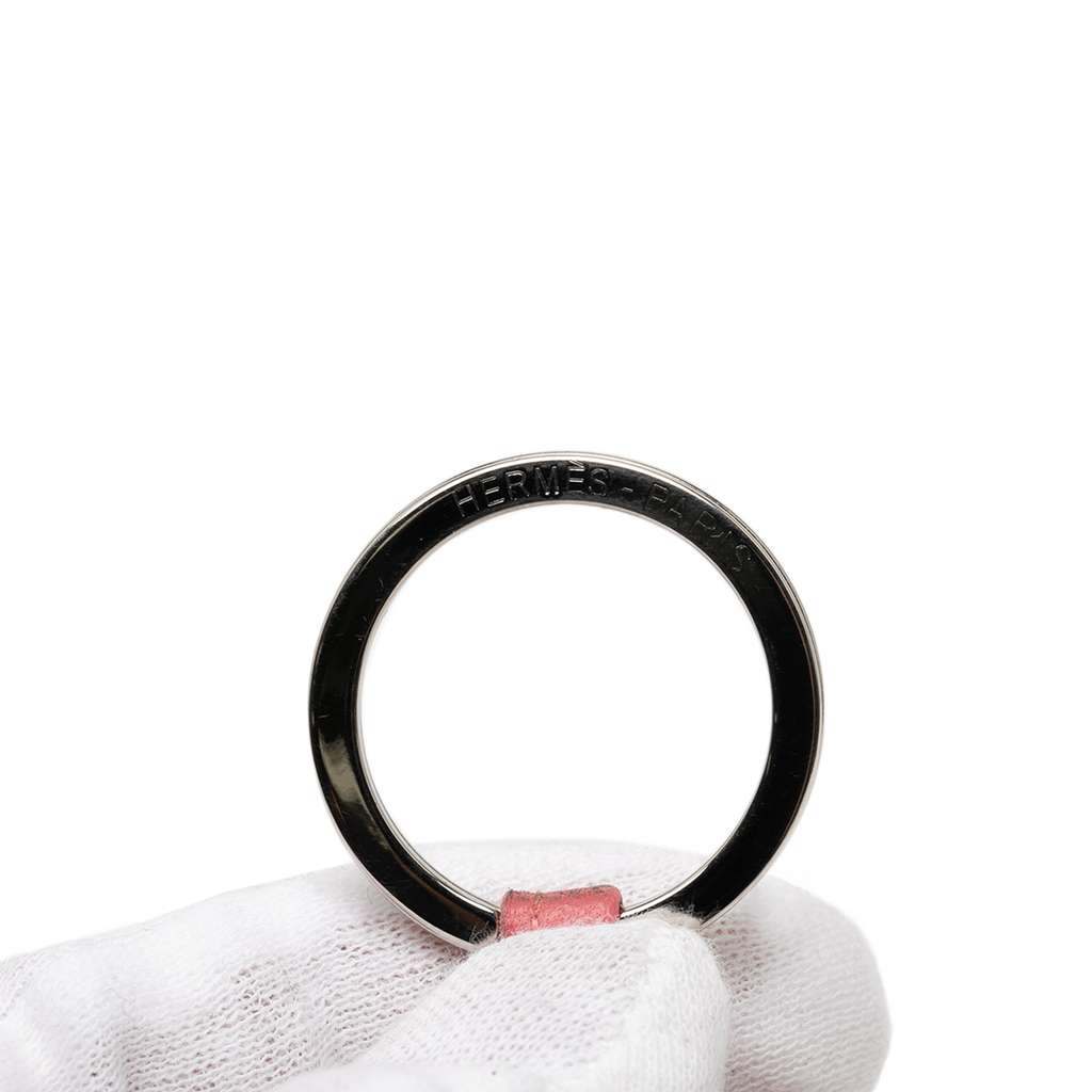 Hermès Milo Lambskin Carmen Key Chain Pink Leather Good condition - Inside View