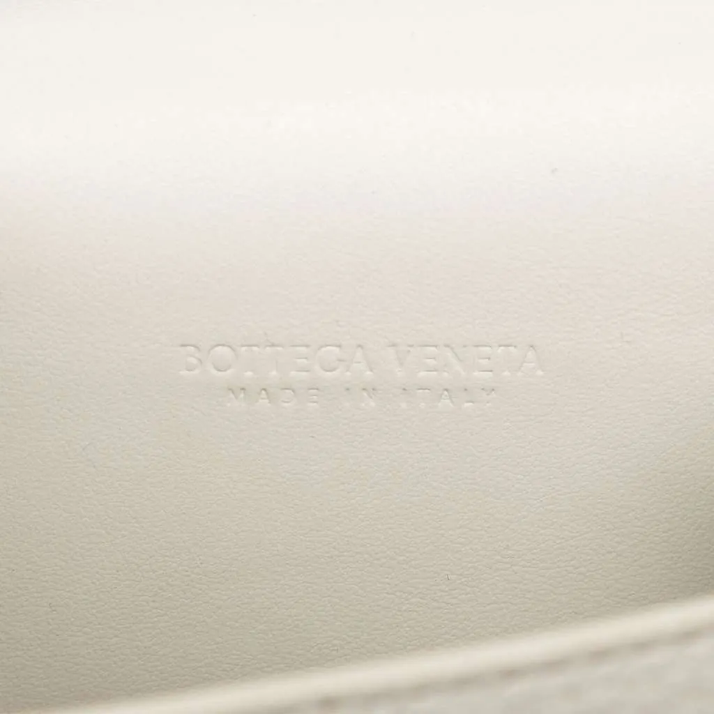 Bottega Veneta Leather Geometric Belt Bag White Leather Very good - Box View
