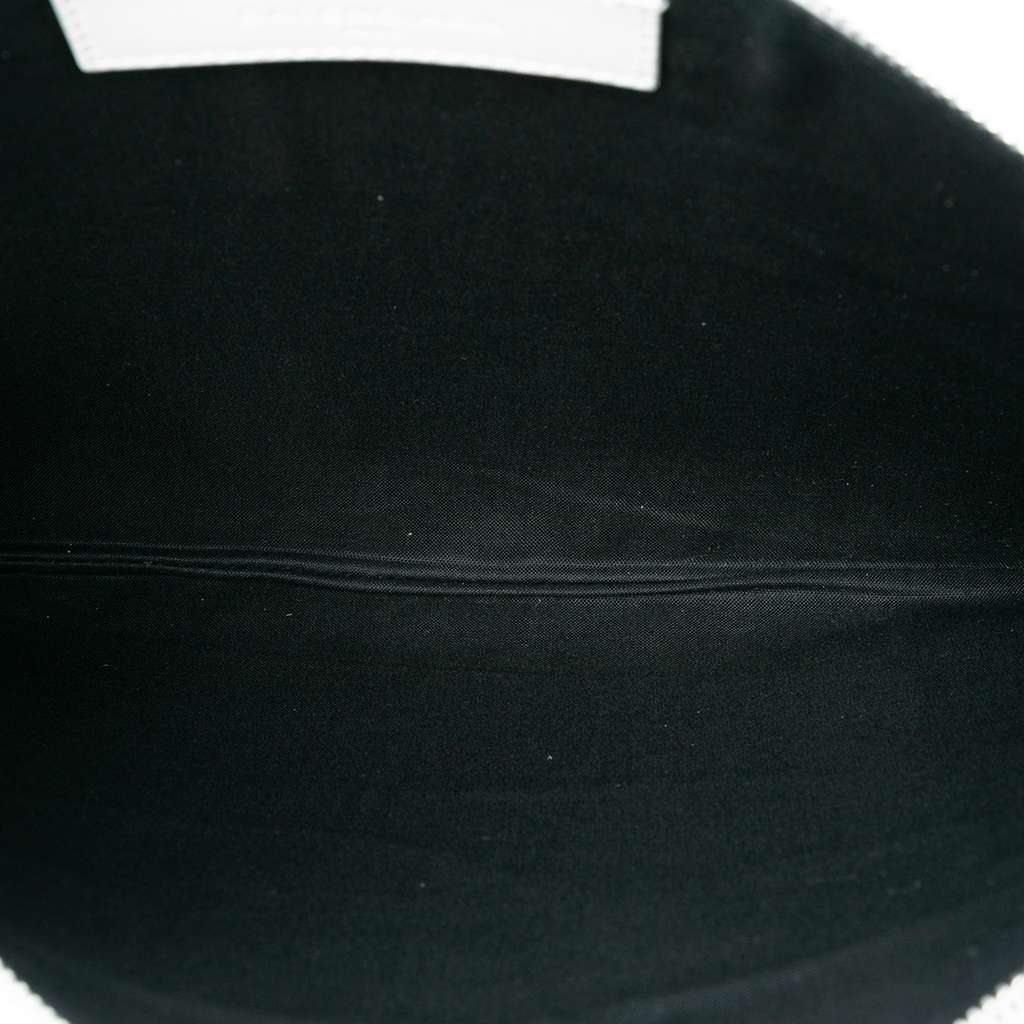 Balenciaga Leather Everyday Clutch White Leather Good condition - Model View