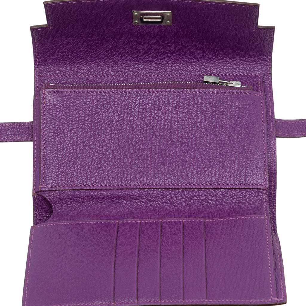 Hermès Medium Chevre Mysore Kelly Wallet Purple Leather Good condition - Model View