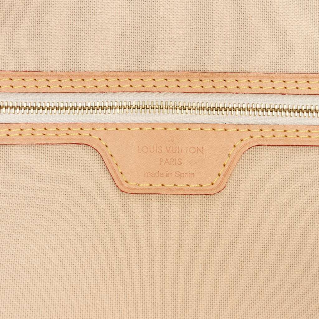 Louis Vuitton Damier Azur All In MM White Good condition - Box View