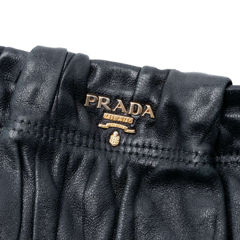 Prada Nappa Gaufre Wristlet Clutch Black Leather Good condition - Box View