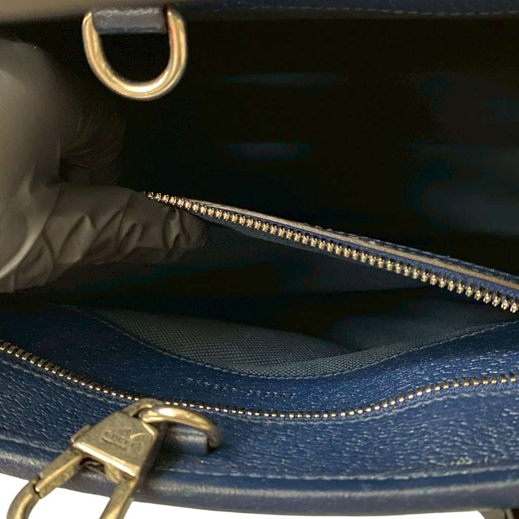 Gucci Canvas Interlocking G Satchel Blue Canvas Good condition - Inside View