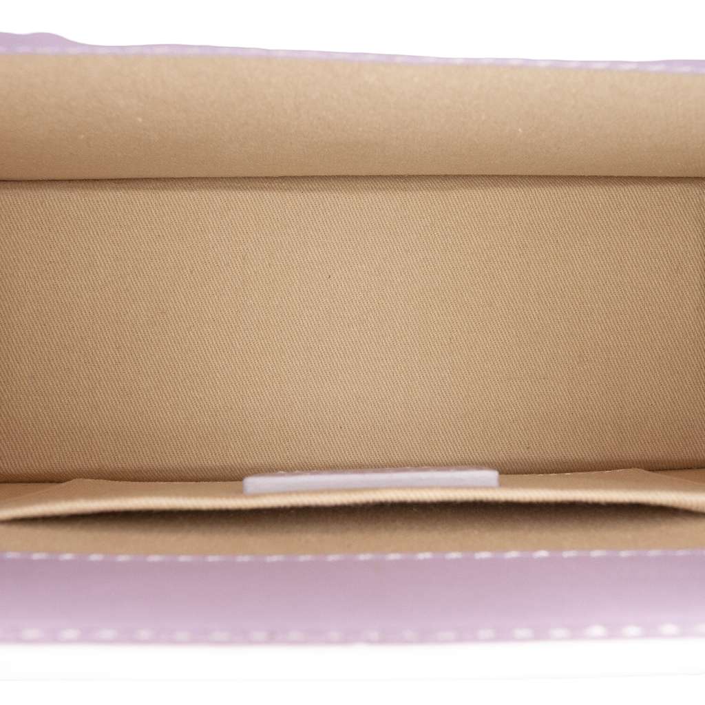 Jacquemus Smooth Calfskin Le Grand Chiquito Purple Leather Good condition - Model View