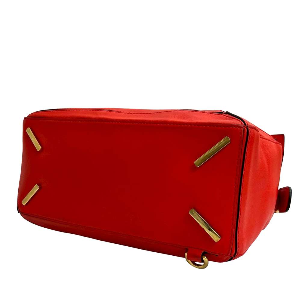Loewe Medium Calfskin Puzzle Satchel Red Leather Good condition - Model View