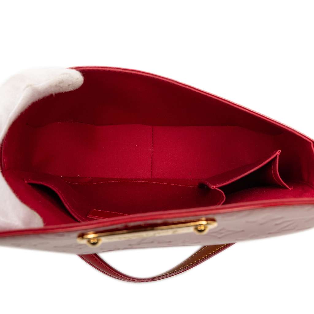 Louis Vuitton Monogram Vernis Rodeo Drive Red Leather Good condition - Model View