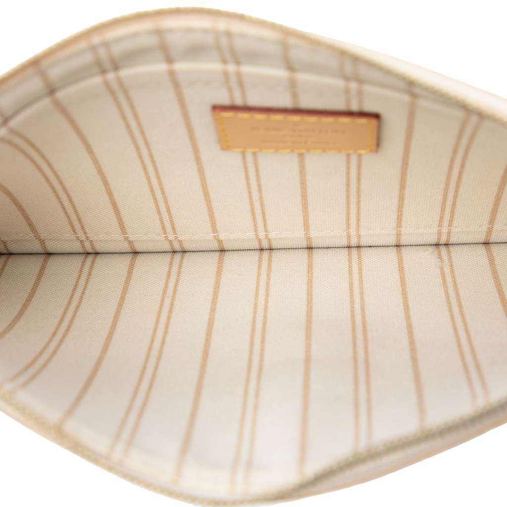 Louis Vuitton Damier Azur Neverfull MM Pouch White Good condition - Model View