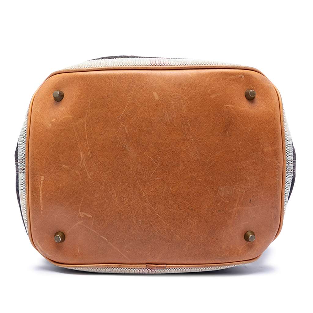 Burberry Medium Mega Check Canvas Ashby Bucket Bag Brown Canvas Good condition - Inside View