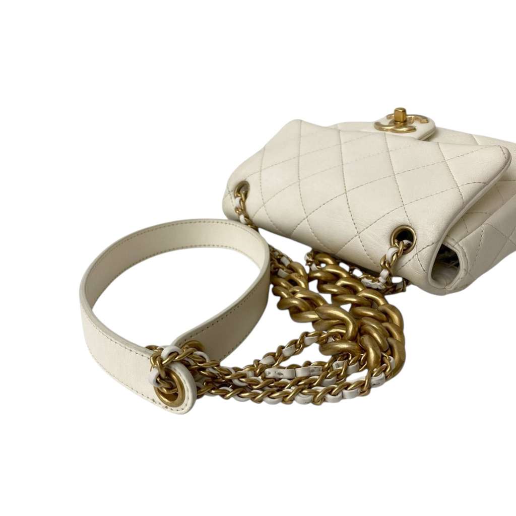 Chanel Mini Quilted Shiny Lambskin Dual Chain Flap White Leather Good condition - Model View