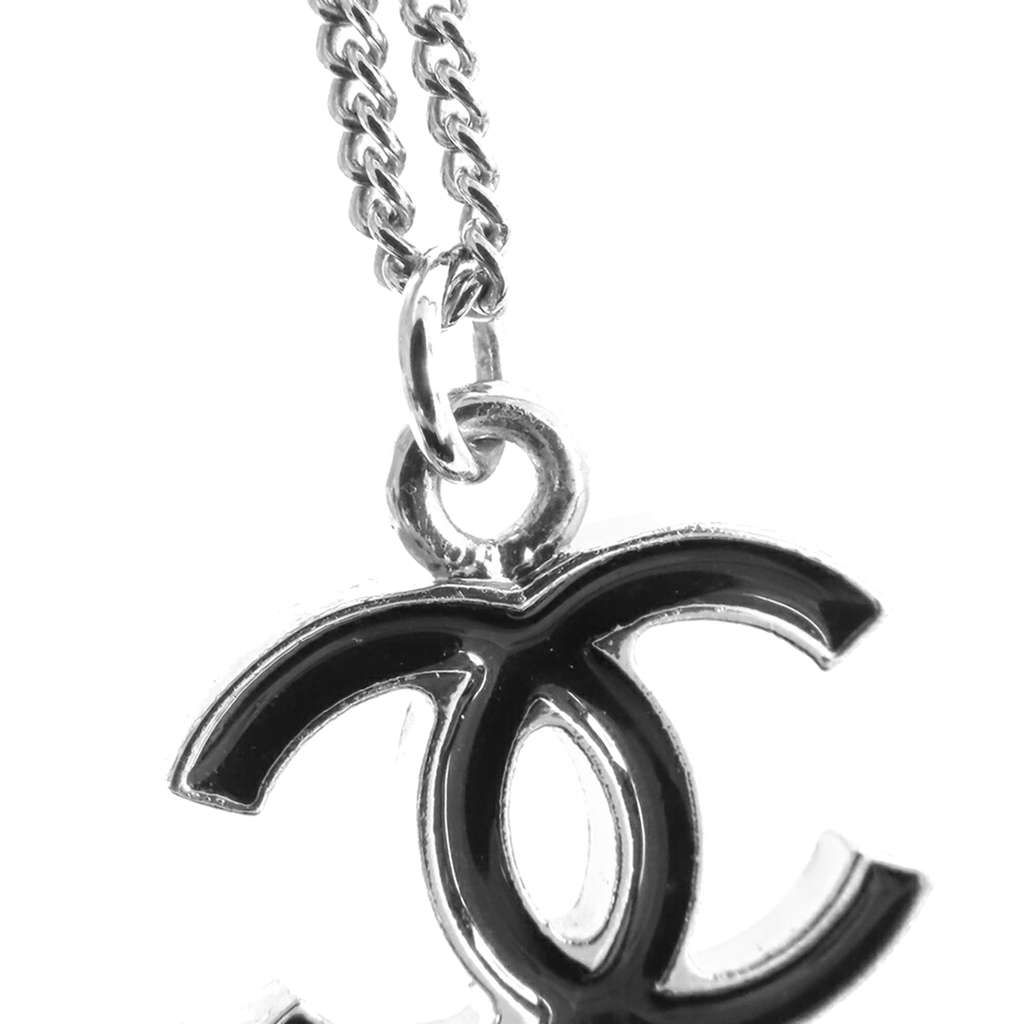 Chanel Silver Plated CC Pendant Necklace Silver Metal Good condition - Inside View
