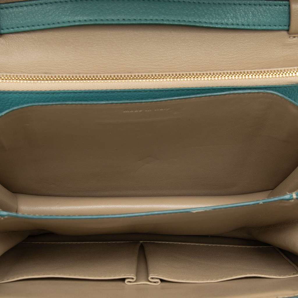 Celine Medium Calfskin Classic Box Blue Leather Good condition - Model View