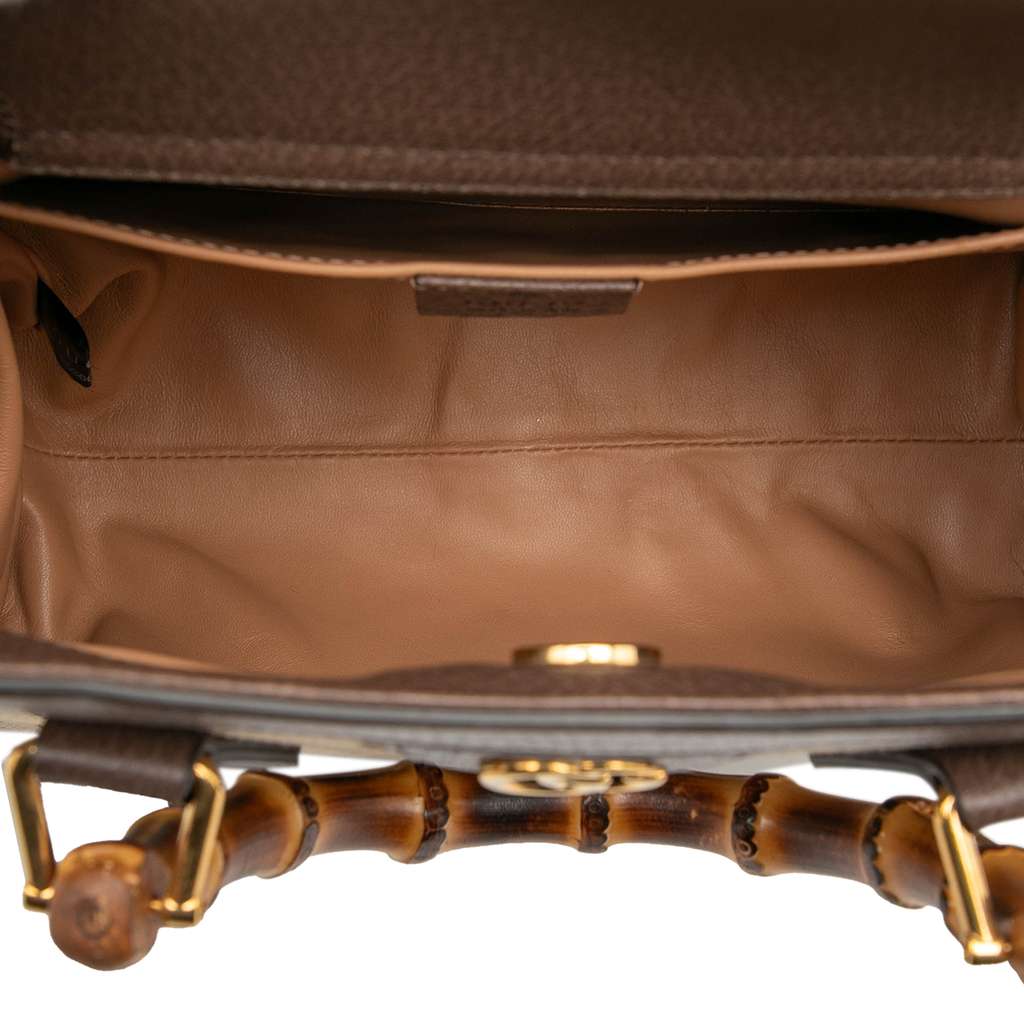 Gucci Medium Jumbo GG Canvas Bamboo Diana Satchel Brown Canvas Good condition - Model View