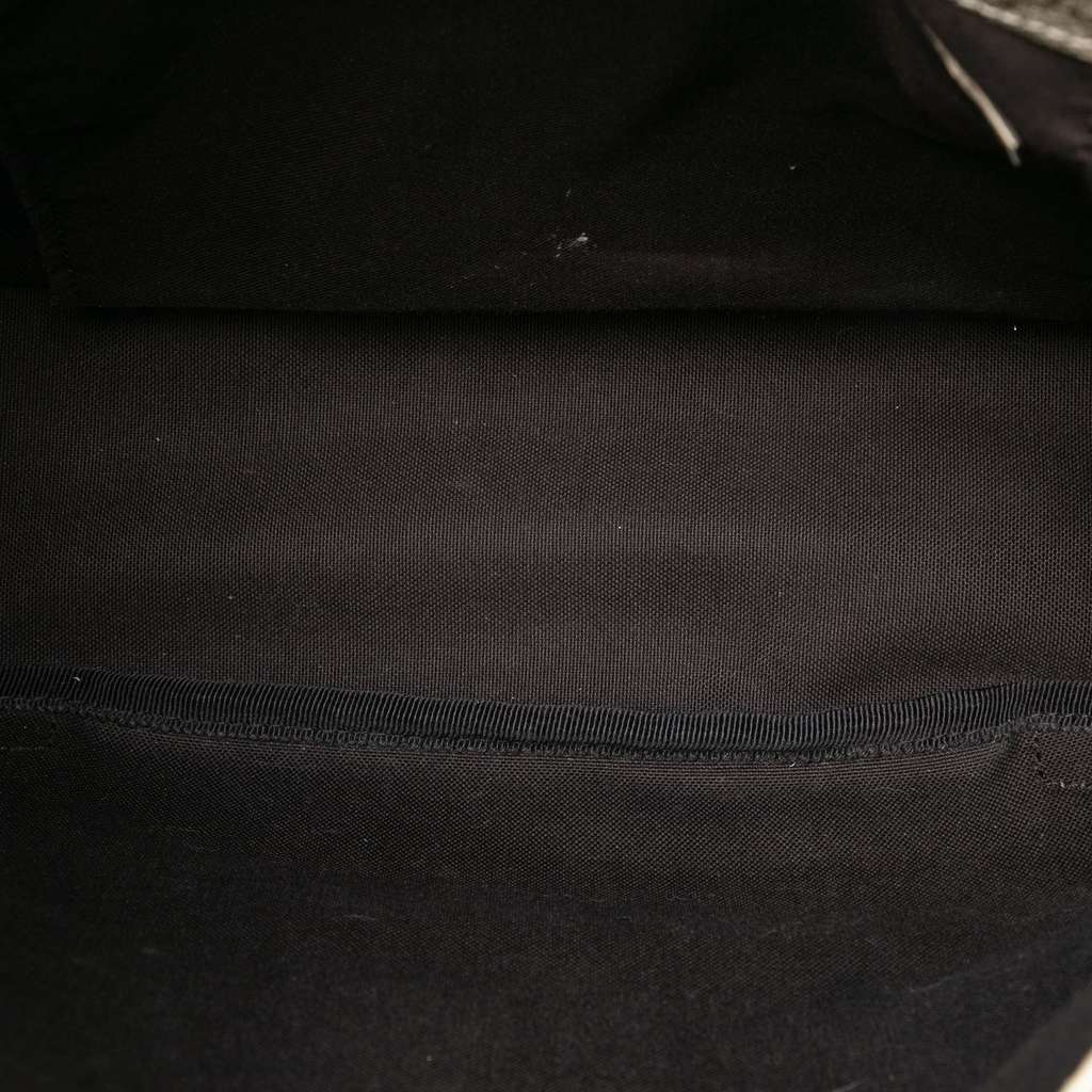 Gucci GG Supreme Crossbody Brown Canvas Good condition - Model View