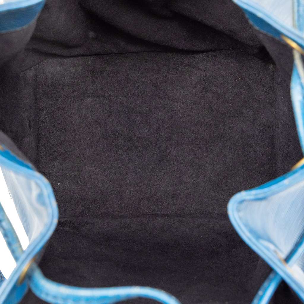 Louis Vuitton Epi Noe GM Blue Leather Good condition - Model View