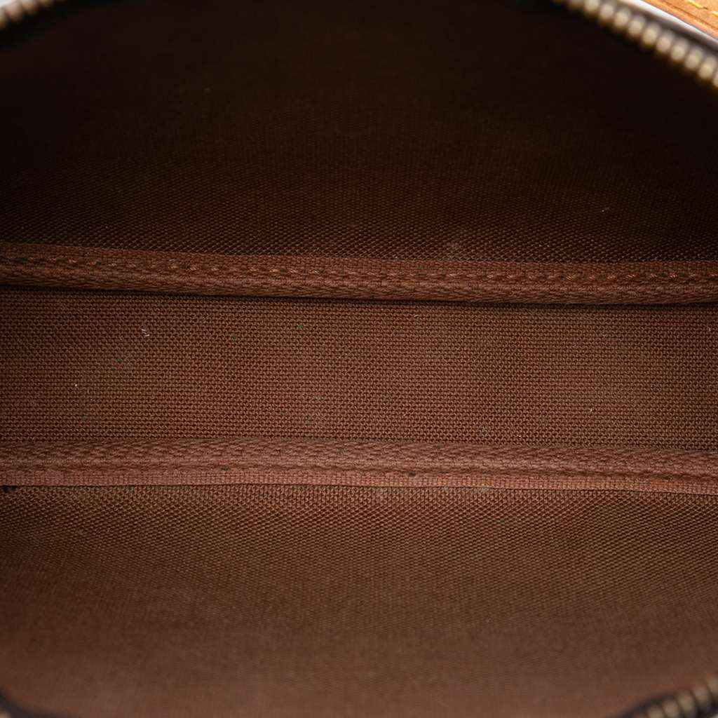 Louis Vuitton Monogram Pochette Accessoires Brown Good condition - Model View