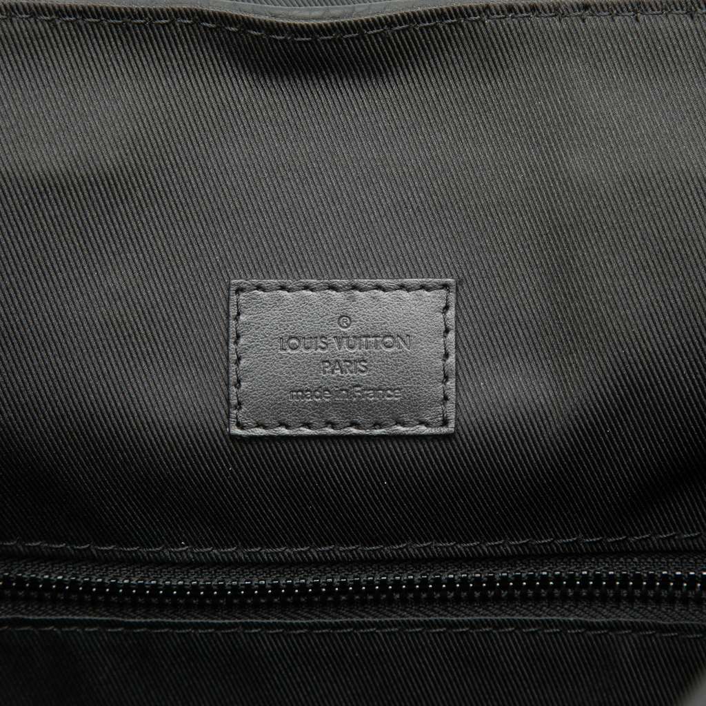 Louis Vuitton Monogram Empreinte Christopher Backpack PM Black Leather Good condition - Box View