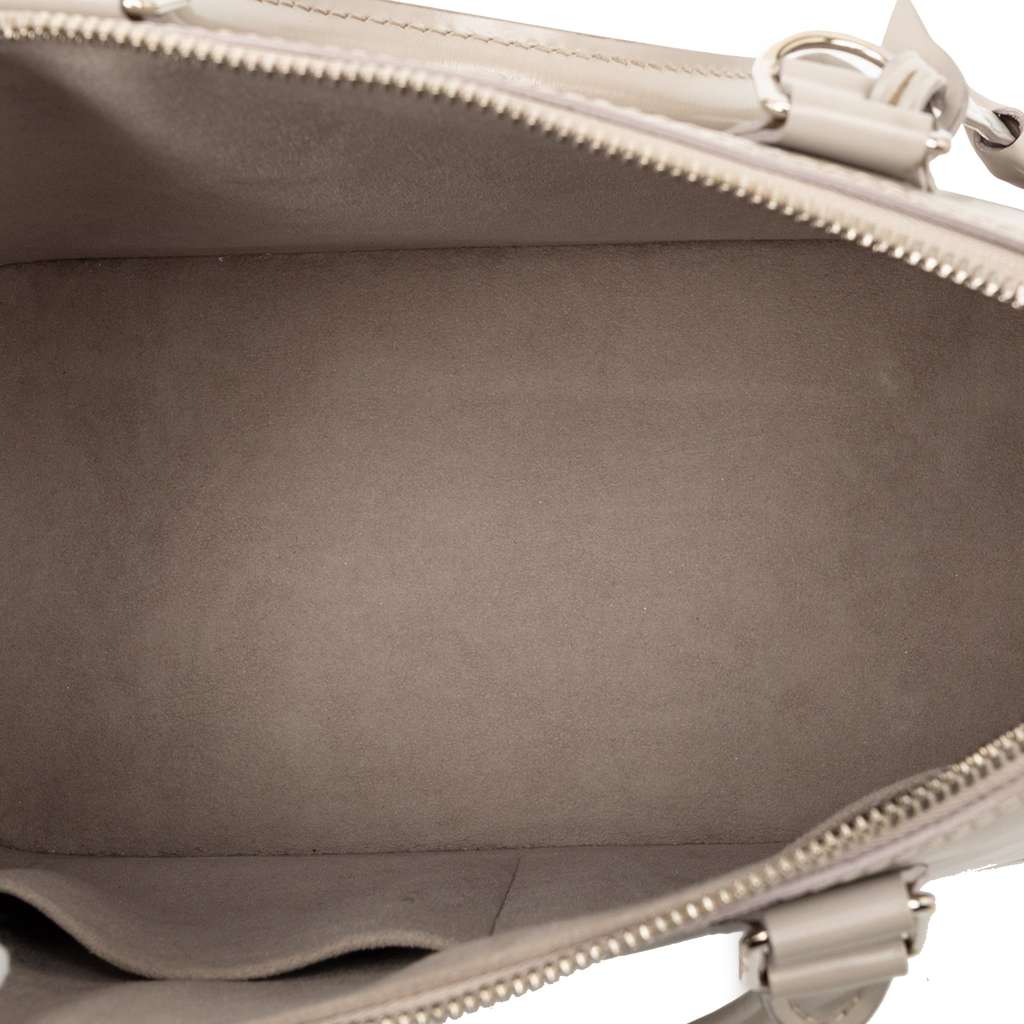 Louis Vuitton Epi Alma PM Grey Leather Good condition - Model View
