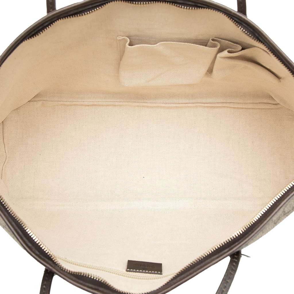 Gucci GG Supreme Satchel Brown Canvas Good condition - Model View