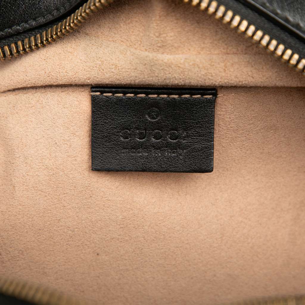 Gucci Small GG Marmont Matelasse Leather Crossbody Black Leather Good condition - Box View