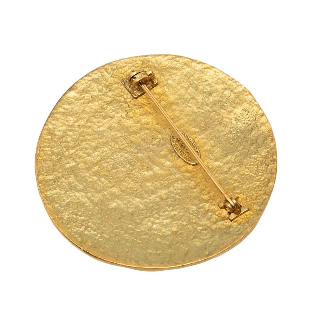 Chanel CC Gold Plated Round Brooch Gold Metal Good condition - Back View