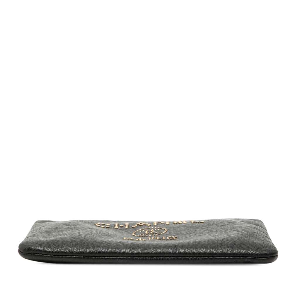 Chanel Medium Caviar Deauville Studded O Case Clutch Black Leather Good condition - Inside View