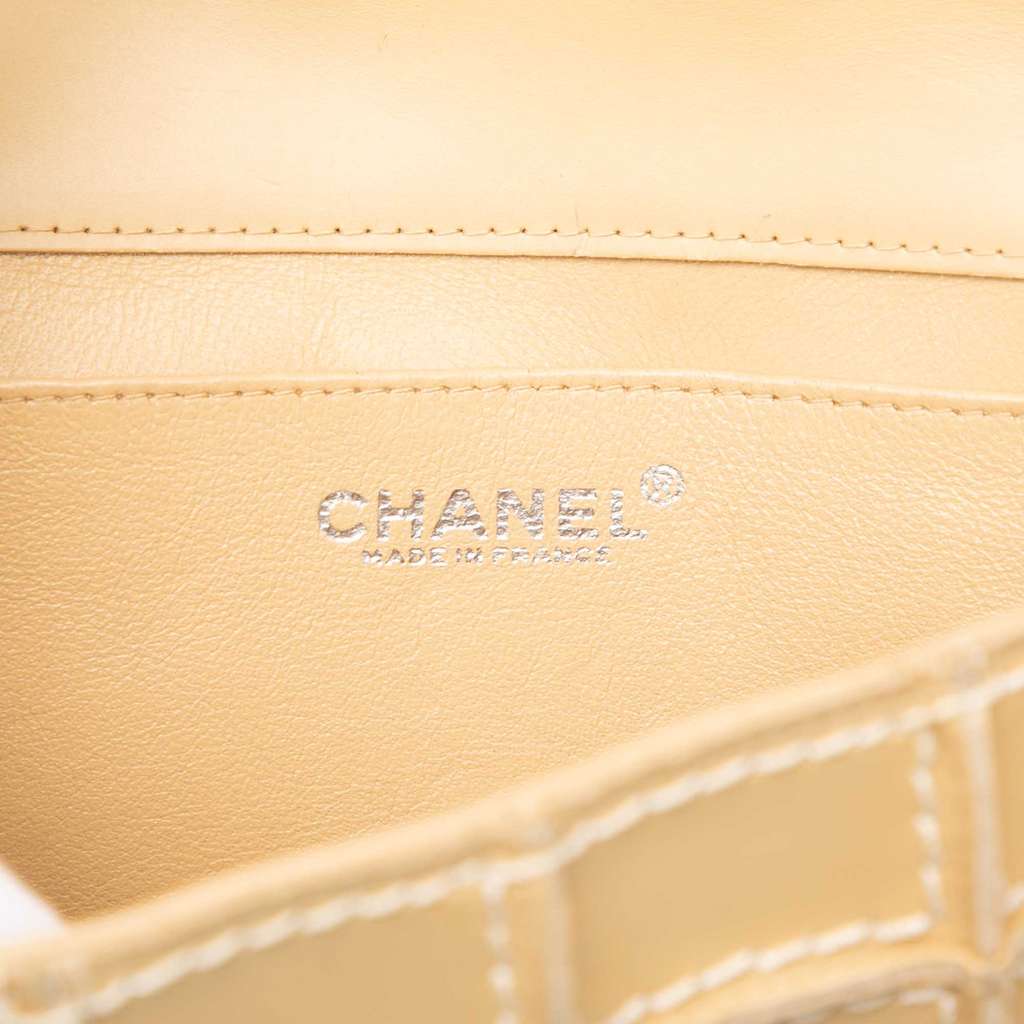 Chanel Medium Reverse Stitch Calfskin Single Flap Beige Leather Good condition - Box View