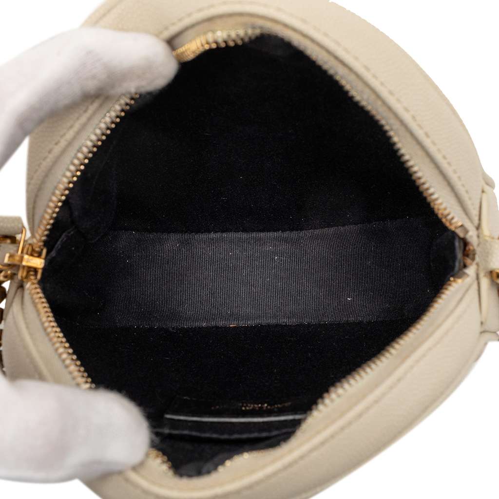 Saint Laurent Grain De Poudre Chevron Round Vinyle Camera Bag White Leather Good condition - Model View