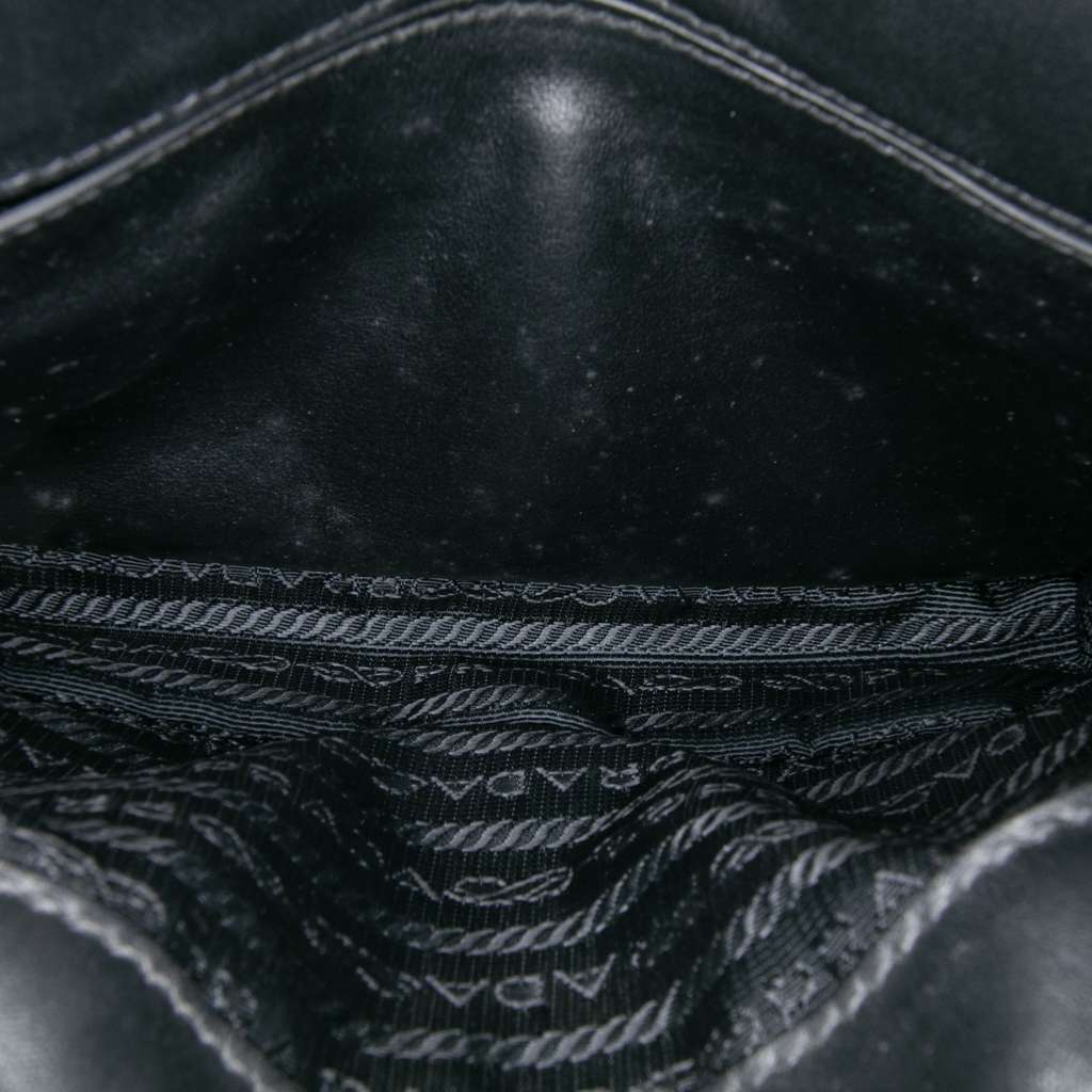 Prada Impuntu Velluto Corsaire Convertible Belt Bag Black Velvet Good condition - Model View