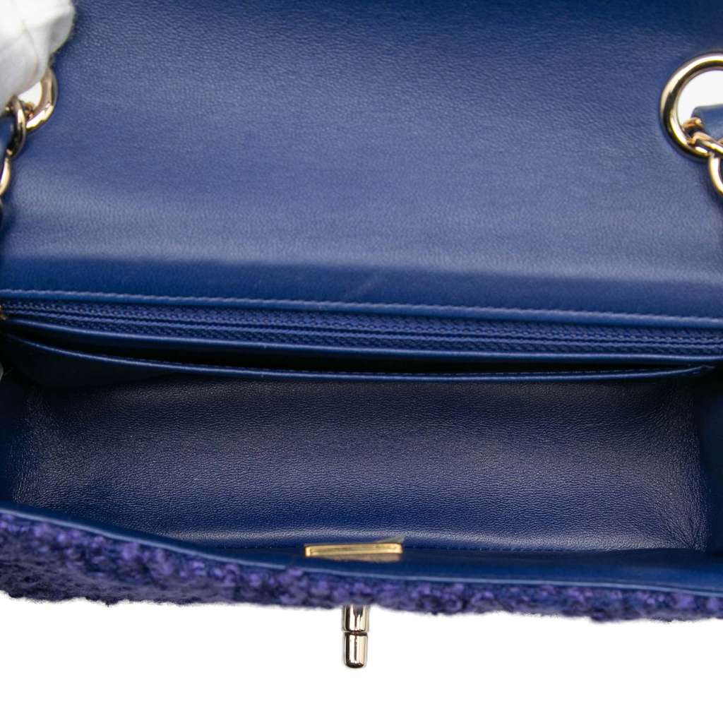 Chanel Mini Rectangular Classic Tweed Single Flap Blue Tweed Good condition - Model View