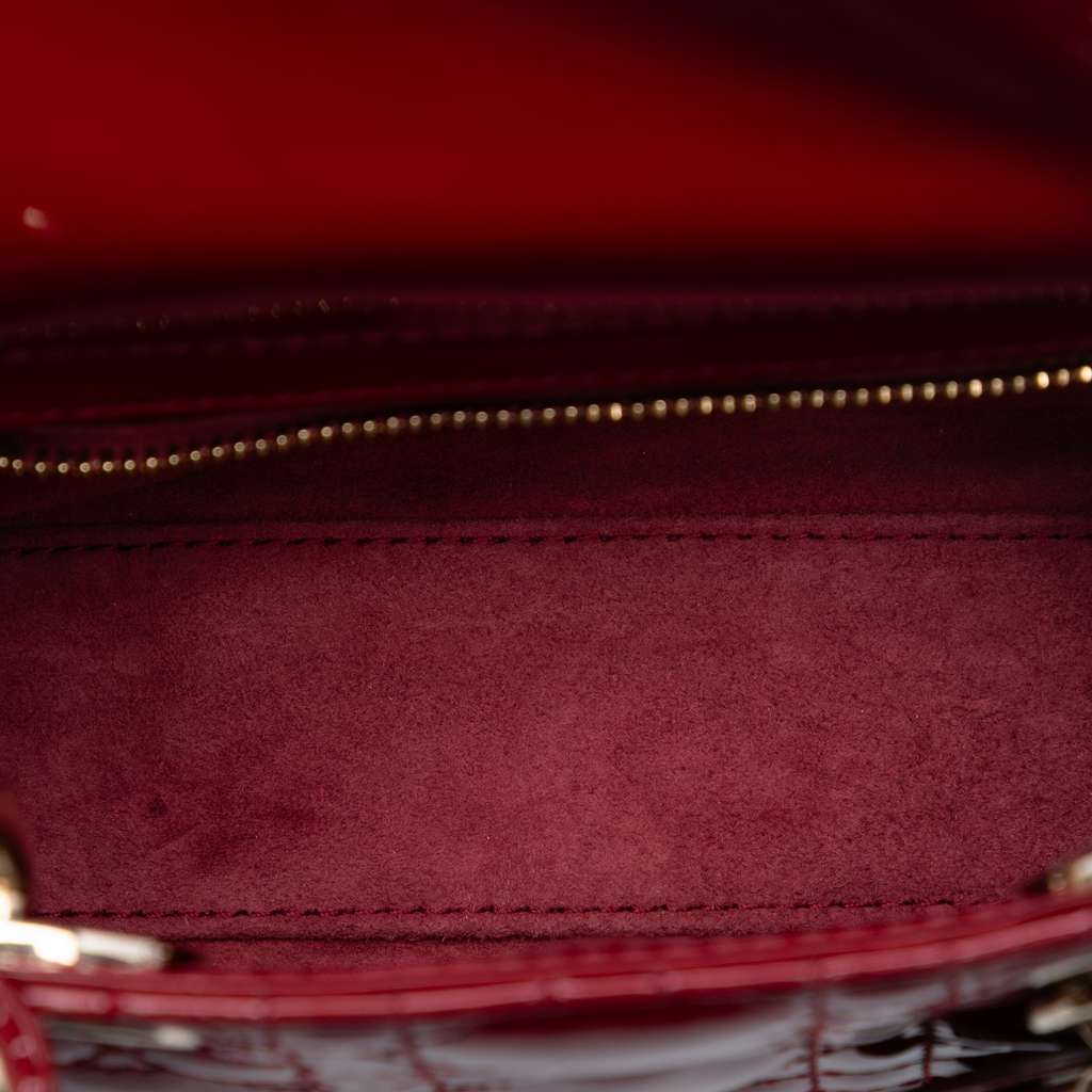 Dior Mini Patent Cannage Lady Dior Red Leather Good condition - Model View