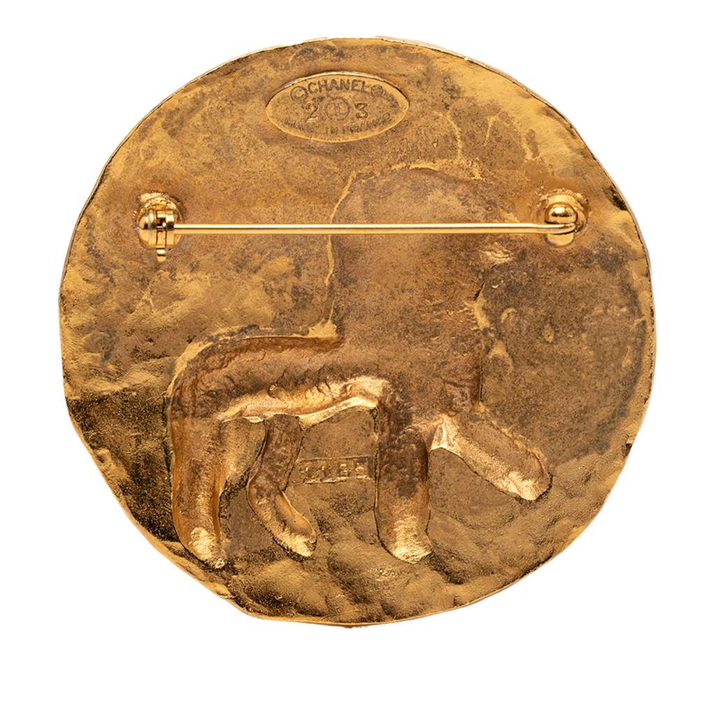 Chanel CC Gold Plated Round Lion Brooch Gold Metal Good condition - Back View