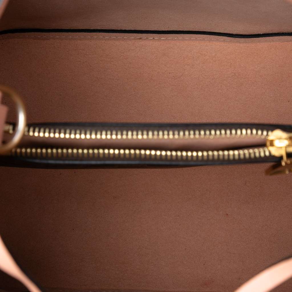 Louis Vuitton Damier Ebene NeoNoe MM Brown Good condition - Model View