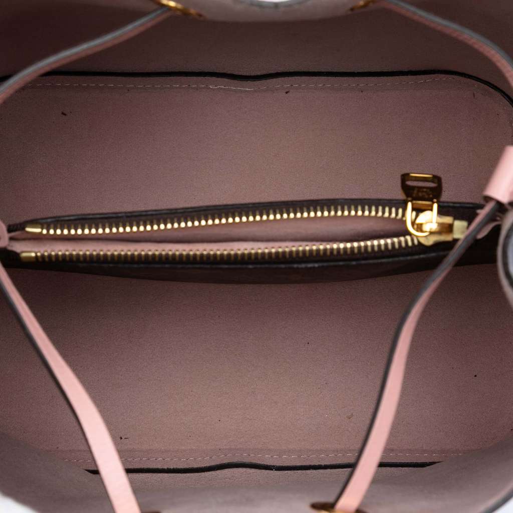 Louis Vuitton Monogram Neonoe MM Brown Good condition - Model View